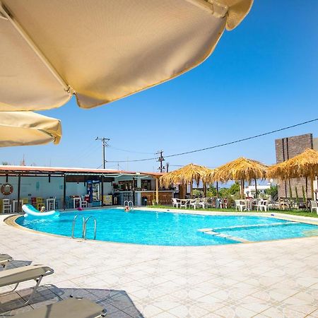 Апартаменты Andy'S Gardens Йеранион Экстерьер фото