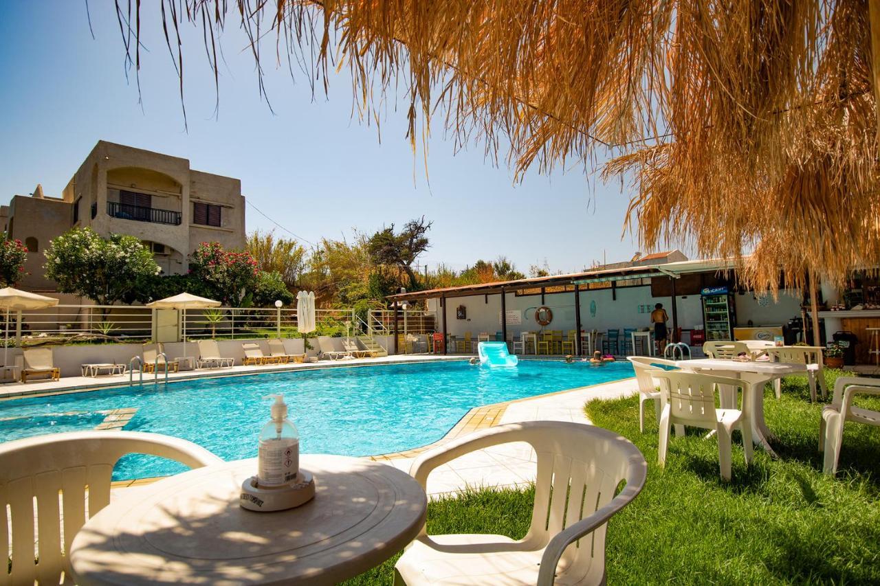 Апартаменты Andy'S Gardens Йеранион Экстерьер фото