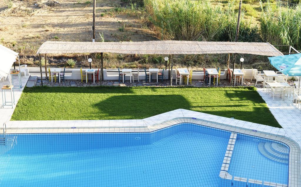Апартаменты Andy'S Gardens Йеранион Экстерьер фото