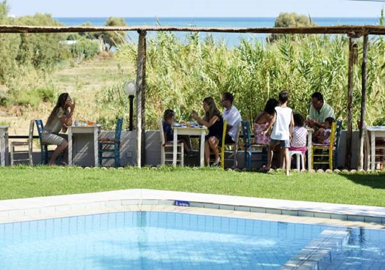Апартаменты Andy'S Gardens Йеранион Экстерьер фото