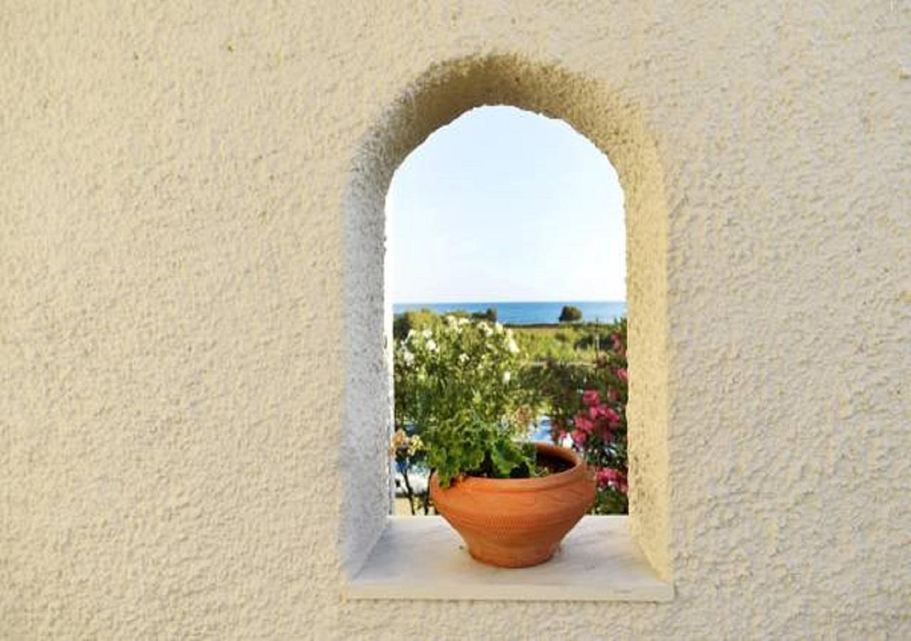 Апартаменты Andy'S Gardens Йеранион Экстерьер фото